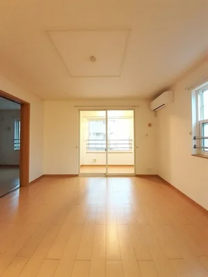 速星駅（富山県）のマンスリーマンション・ウィークリーマンション「オードシェルⅡ 203・洋室(No.1316628)」メイン画像