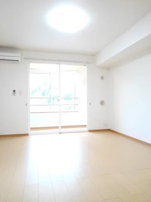 のマンスリーマンション・ウィークリーマンション「メゾン　ド　ファン・ジニ 101(No.1316630)」メイン画像