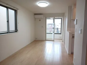 高岡市のマンスリーマンション・ウィークリーマンション「Ｒｅｖｉｖｅ８９　Ｗｅｓｔ 201・洋室(No.1316661)」メイン画像