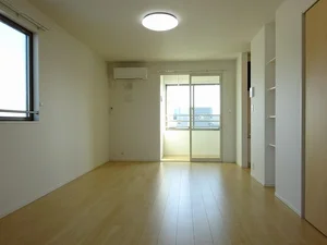 のマンスリーマンション・ウィークリーマンション「サンライズ・フィールド　Ⅳ 204・洋室(No.1316663)」メイン画像