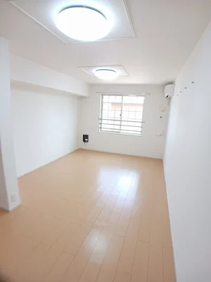 河瀬駅（滋賀県）のマンスリーマンション・ウィークリーマンション「グリーン琥珀 204・洋室(No.1316747)」メイン画像