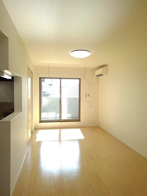 のマンスリーマンション・ウィークリーマンション「ヤマトサンシャインＭ 302・洋室(No.1316750)」メイン画像