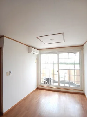 のマンスリーマンション・ウィークリーマンション「メゾン・ド・アルベルアルト 203・洋室(No.1316759)」メイン画像