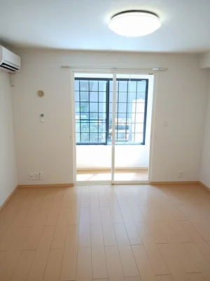 のマンスリーマンション・ウィークリーマンション「ジュネスカーサ 101・洋室(No.1316776)」メイン画像