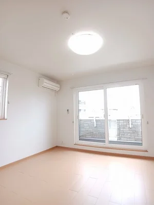 のマンスリーマンション・ウィークリーマンション「カーサ・エスペランサ 201・洋室(No.1316875)」メイン画像