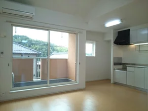 桃山学院教育大学周辺のマンスリーマンション・ウィークリーマンション「アップヒル　ロジェ 202・洋室(No.1316889)」メイン画像