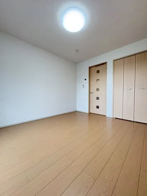 のマンスリーマンション・ウィークリーマンション「ジュ　メゾン 203・洋室(No.1316894)」メイン画像