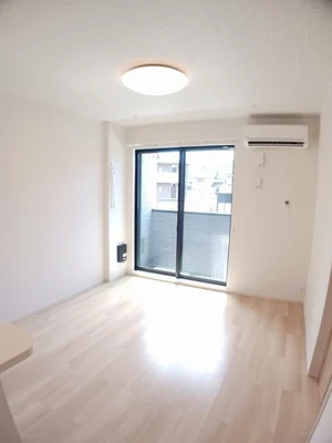 のマンスリーマンション・ウィークリーマンション「ヴィラ・マウントワン長尾Ａ 102・洋室(No.1316977)」メイン画像