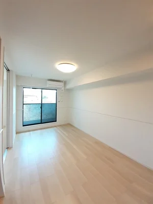 高松市のマンスリーマンション・ウィークリーマンション「ル・グラン高松Ⅱ 203・洋室(No.1317023)」メイン画像