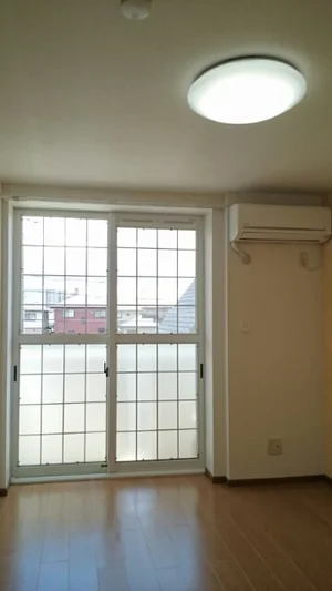 のマンスリーマンション・ウィークリーマンション「ソル・サリエンテＢ 202・洋室(No.1317034)」メイン画像