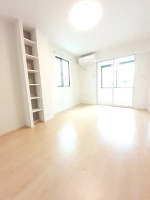 のマンスリーマンション・ウィークリーマンション「リオ・サンライズ　Ⅰ 101・洋室(No.1317077)」メイン画像