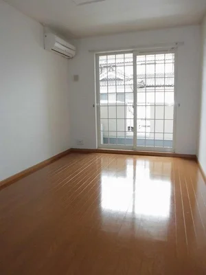 のマンスリーマンション・ウィークリーマンション「リヴェ－ル 102・洋室(No.1317111)」メイン画像