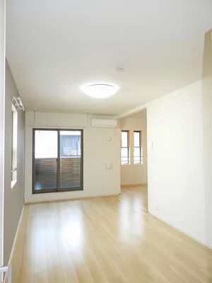 のマンスリーマンション・ウィークリーマンション「ヴィヴレ　広駅前 205・洋室(No.1317121)」メイン画像