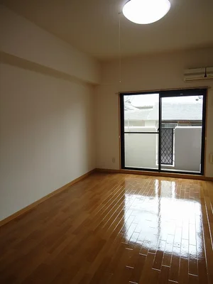 湯田温泉駅（山口県）のマンスリーマンション・ウィークリーマンション「ラフィーネ不動今井 101・洋室(No.1317141)」メイン画像