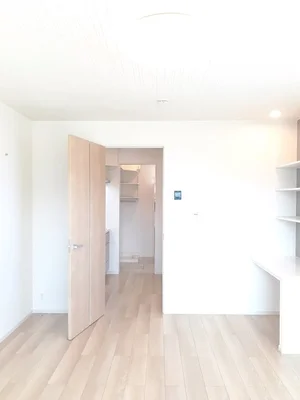 湯田温泉駅（山口県）のマンスリーマンション・ウィークリーマンション「ララ・ヴィコロＹ 201・洋室(No.1317176)」メイン画像