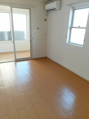 のマンスリーマンション・ウィークリーマンション「ＡＱＵＡ　ＧＵＬＬＹ　Ⅱ 102・洋室(No.1317192)」メイン画像