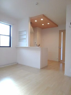 延岡駅（宮崎県）のマンスリーマンション・ウィークリーマンション「Ｖｅｎｔ・Ｖｅｒｔ　Ⅲ 106・洋室(No.1317302)」メイン画像