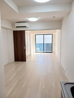 のマンスリーマンション・ウィークリーマンション「ラッフィナート　アロッジオ 403・洋室(No.1317375)」メイン画像