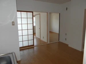 のマンスリーマンション・ウィークリーマンション「ラベンダーハウス 2-C・洋室(No.1317403)」メイン画像