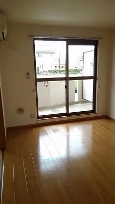 のマンスリーマンション・ウィークリーマンション「シルクスクェア 103・洋室(No.1317409)」メイン画像