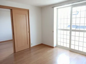 亀山駅（三重県）のマンスリーマンション・ウィークリーマンション「夢が丘ガーデンハイツⅠ 202・洋室(No.1317410)」メイン画像