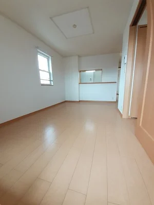 のマンスリーマンション・ウィークリーマンション「ラルジュ　ガーデン　Ⅱ 201・洋室(No.1317420)」メイン画像