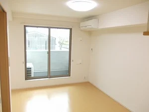 のマンスリーマンション・ウィークリーマンション「コートハウス安塚 204・洋室(No.1317438)」メイン画像