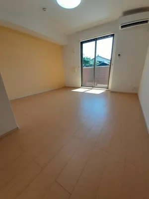 のマンスリーマンション・ウィークリーマンション「ベルメゾン日の出町 103・洋室(No.1317442)」メイン画像