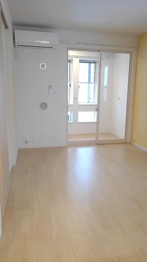 上越教育大学周辺のマンスリーマンション・ウィークリーマンション「ノース　ウッズ 101・洋室(No.1317467)」メイン画像