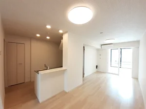 のマンスリーマンション・ウィークリーマンション「エルフフォレストⅡＢ 102・洋室(No.1317477)」メイン画像