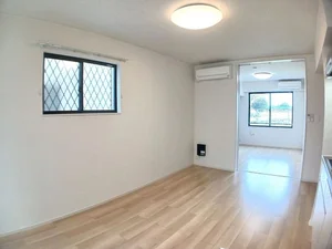 のマンスリーマンション・ウィークリーマンション「ＰＯＰＯＲＡ　Ⅵ 101・洋室(No.1317489)」メイン画像