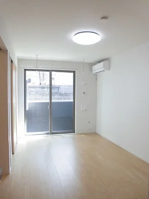 のマンスリーマンション・ウィークリーマンション「ゴールドリング池田Ⅱ 102・洋室(No.1317549)」メイン画像