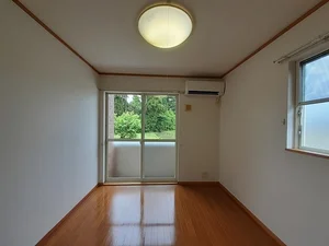 のマンスリーマンション・ウィークリーマンション「ドゥ　ロンタン　Ⅱ 102・洋室(No.1317659)」メイン画像