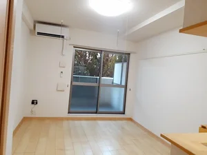 のマンスリーマンション・ウィークリーマンション「レジデンス・ポプラ 105・洋室(No.1317679)」メイン画像