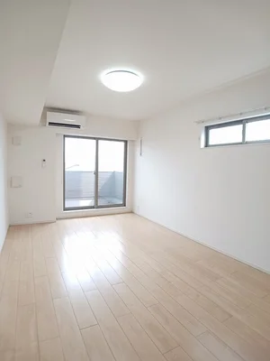 のマンスリーマンション・ウィークリーマンション「Ｃａｓａ　Ｌａｆｒｅ 303・洋室(No.1317700)」メイン画像