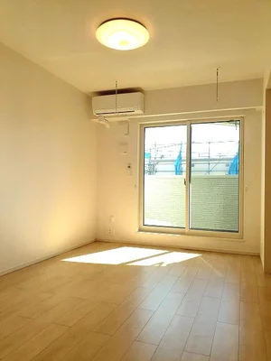 のマンスリーマンション・ウィークリーマンション「ポポラ３６１３ 203・洋室(No.1317765)」メイン画像