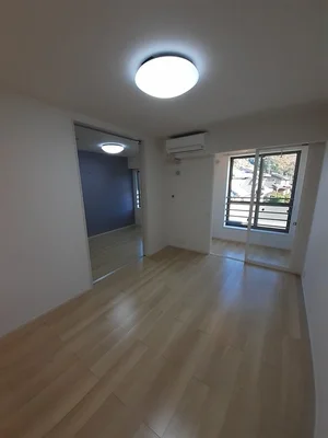 のマンスリーマンション・ウィークリーマンション「フラン　ジェルメＡ 201・洋室(No.1317766)」メイン画像