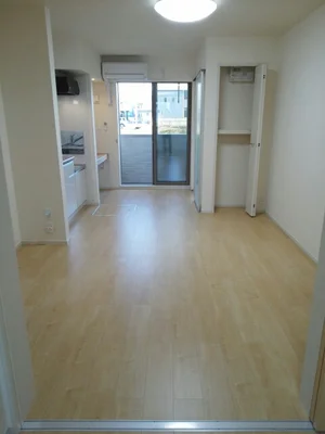 のマンスリーマンション・ウィークリーマンション「メゾンディオール　ⅢＢ 101・洋室(No.1317816)」メイン画像