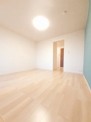 丸亀市のマンスリーマンション・ウィークリーマンション「ビリーブ　Ａ 104・洋室(No.1317830)」メイン画像