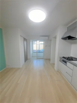 讃岐塩屋駅（香川県）のマンスリーマンション・ウィークリーマンション「ウェルリッチ　丸亀 105・洋室(No.1317833)」メイン画像