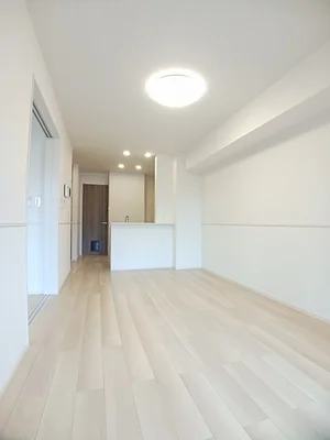 のマンスリーマンション・ウィークリーマンション「カサ・ファミリアⅡ 102・洋室(No.1317837)」メイン画像