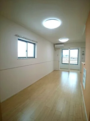 のマンスリーマンション・ウィークリーマンション「シルバーストーンⅡ 203・洋室(No.1317872)」メイン画像