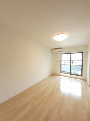 のマンスリーマンション・ウィークリーマンション「ジラソーレ御幸Ａ 202・洋室(No.1317906)」メイン画像