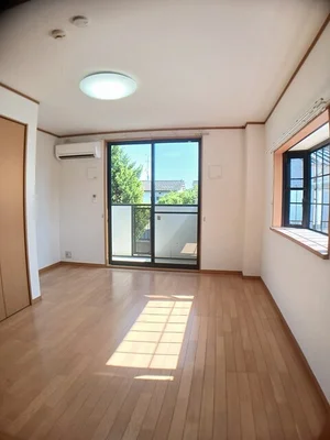 のマンスリーマンション・ウィークリーマンション「カーサ　セレーノ 105・洋室(No.1317930)」メイン画像