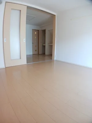 のマンスリーマンション・ウィークリーマンション「セイバリーレジデンスⅠ 103・洋室(No.1317940)」メイン画像