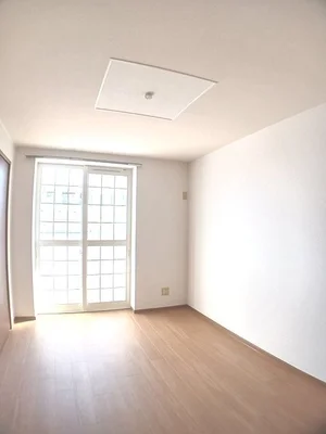 高松市のマンスリーマンション・ウィークリーマンション「ＧＲＡＣＥ　ＥＮＺＡ 202・洋室(No.1318078)」メイン画像