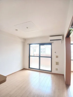 高松市のマンスリーマンション・ウィークリーマンション「ハイツ・シンフォニー 207・洋室(No.1318082)」メイン画像