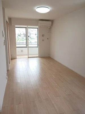 のマンスリーマンション・ウィークリーマンション「アイティヴィレッジ　Ⅰ 101・洋室(No.1318112)」メイン画像