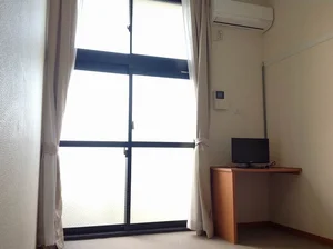 のマンスリーマンション・ウィークリーマンション「レオパレスアンジュエ 207(No.1318388)」メイン画像