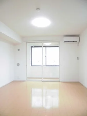 のマンスリーマンション・ウィークリーマンション「ラッフィナート・ドゥーエ 104・洋室(No.1318523)」メイン画像